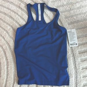 NWT - Swiftly Tech Racerback 2.0